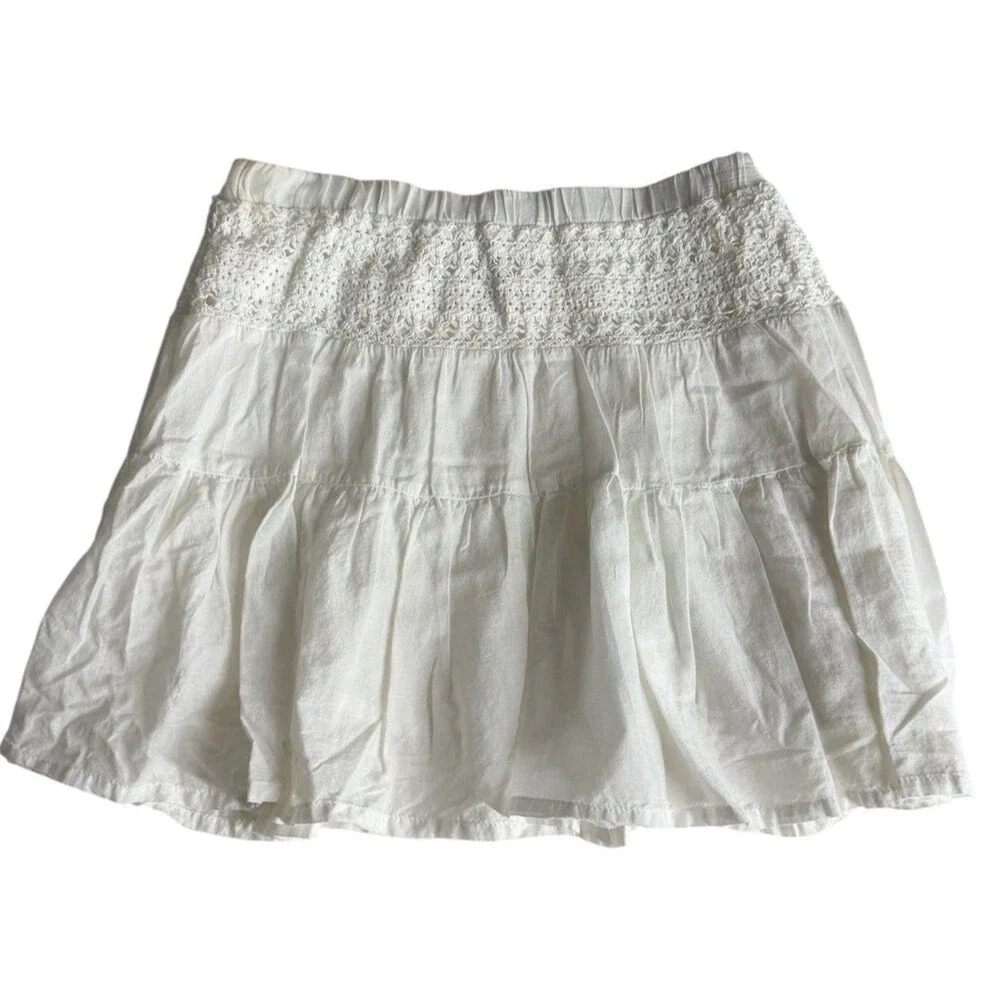 Y2K Forever 21 White Tiered Mini Skirt Smocked Waist Boho Coquette Small